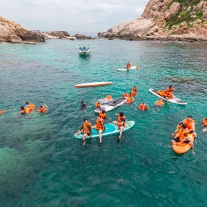 Top trải nghiệm biển thú vị: SUP, kayak và câu cá tại Vịnh Vĩnh Hy